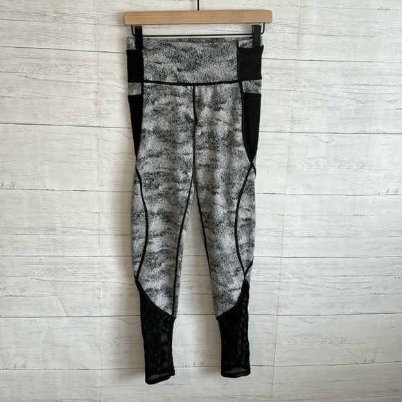 YiTong Active Gym Mesh Leggings | SIZE S/M - Picture 2 of 9